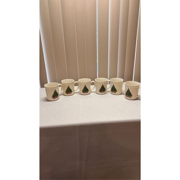 SALEM PORCELAIN HOLLY FRANCE MILK GLASS MUGS WREATH CHRISTMAS TREE SET OF 6 - Picture 1 of 7